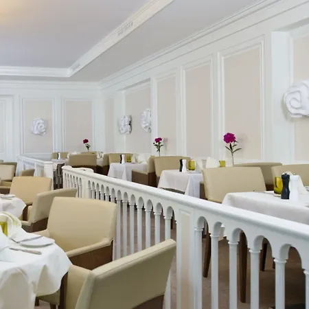 Hotel Der Seehof 4*